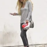 Bella Thorne голая #3166
