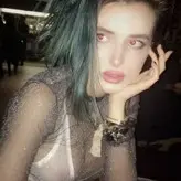 Bella Thorne голая #3669