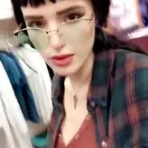 Bella Thorne голая #3675