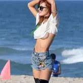 Bella Thorne голая #4092