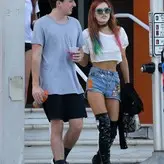 Bella Thorne голая #4095