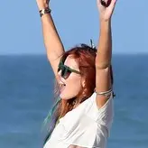 Bella Thorne голая #4132