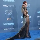 Bella Thorne голая #4163