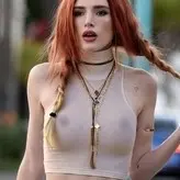Bella Thorne голая #4238