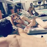 Bella Thorne голая #4375