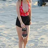 Bella Thorne голая #5094