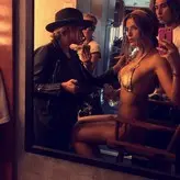 Bella Thorne голая #5592