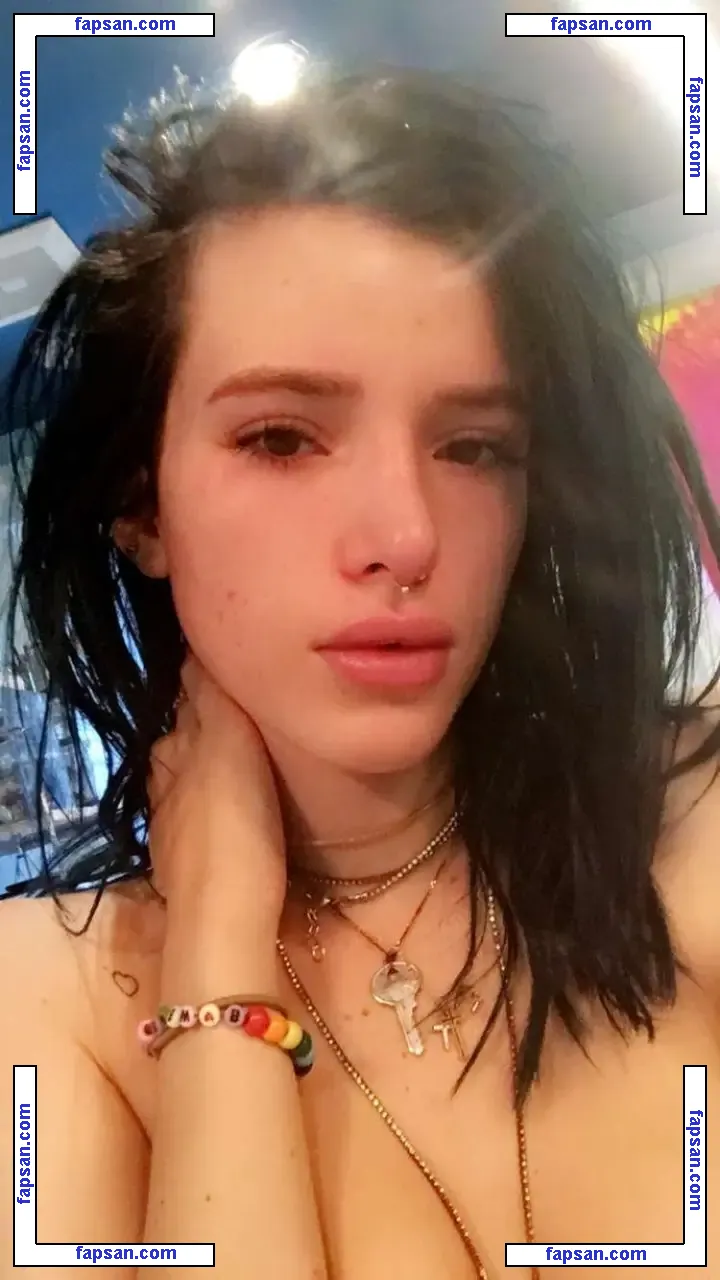 Bella Thorne голая фото #6095 с Онлифанс