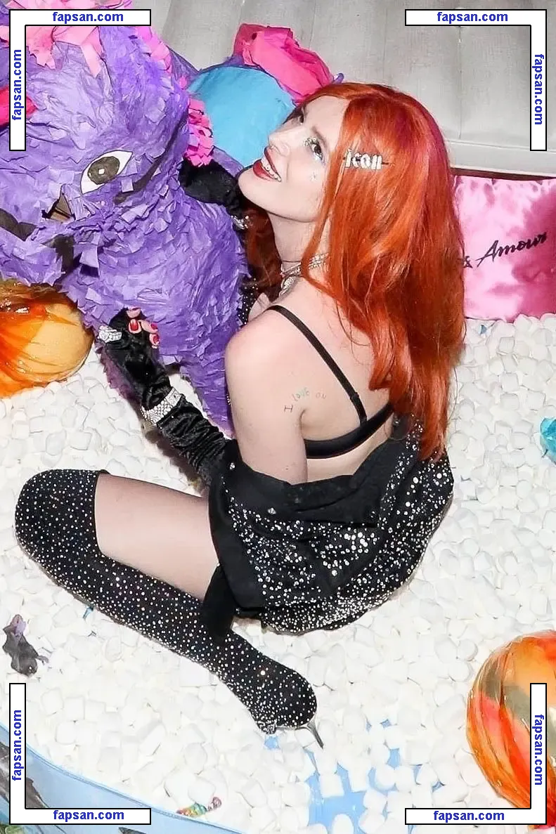 Bella Thorne голая фото #6352 с Онлифанс