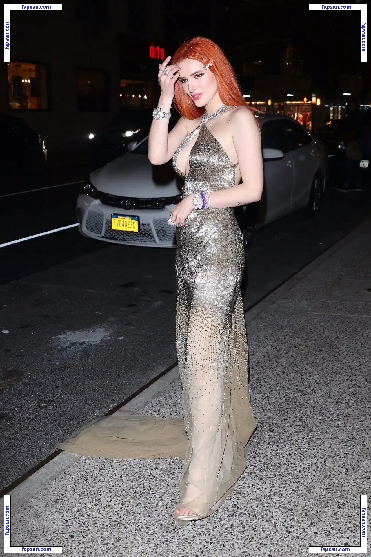 Bella Thorne голая фото #6415 с Онлифанс