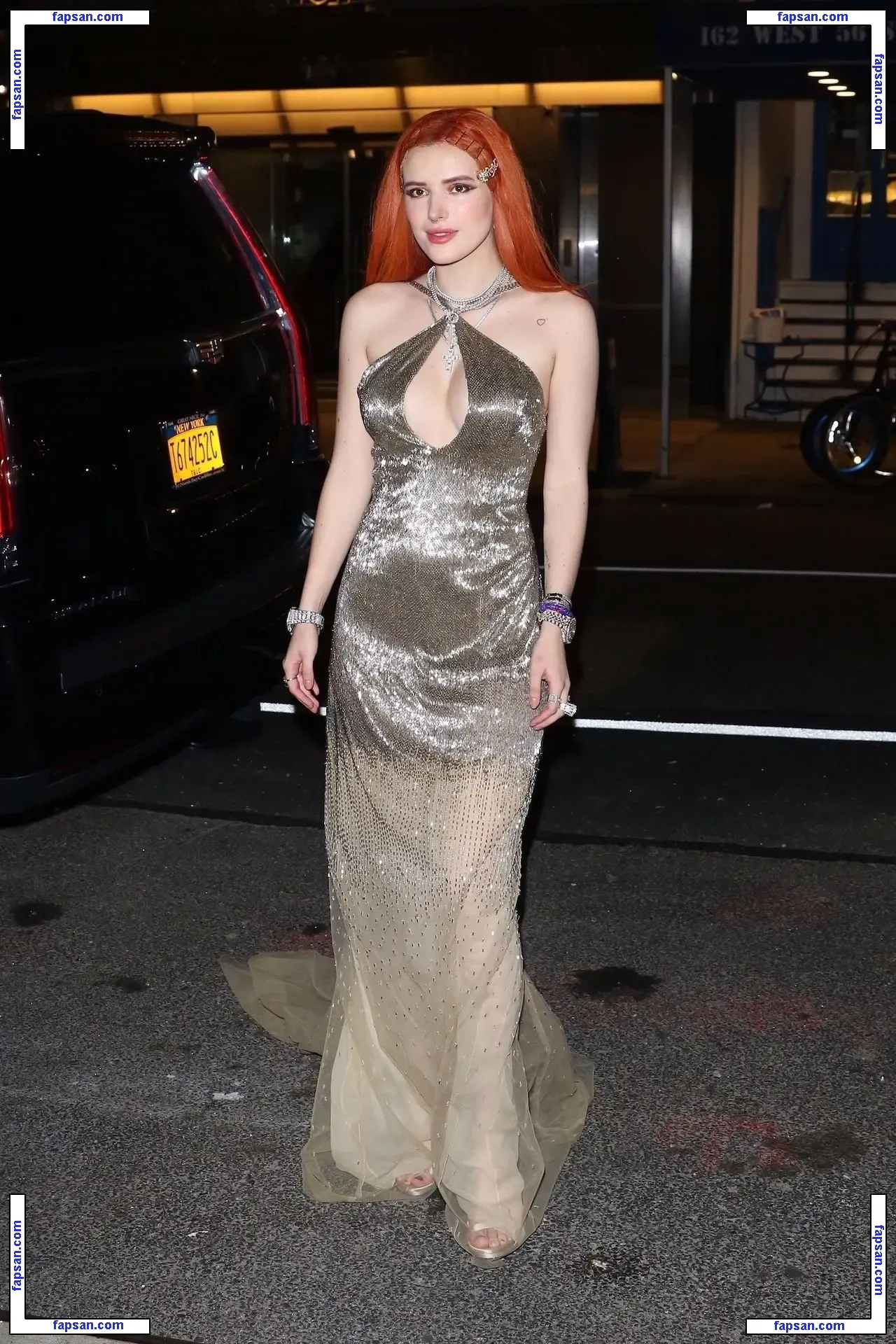 Bella Thorne голая фото #6424 с Онлифанс