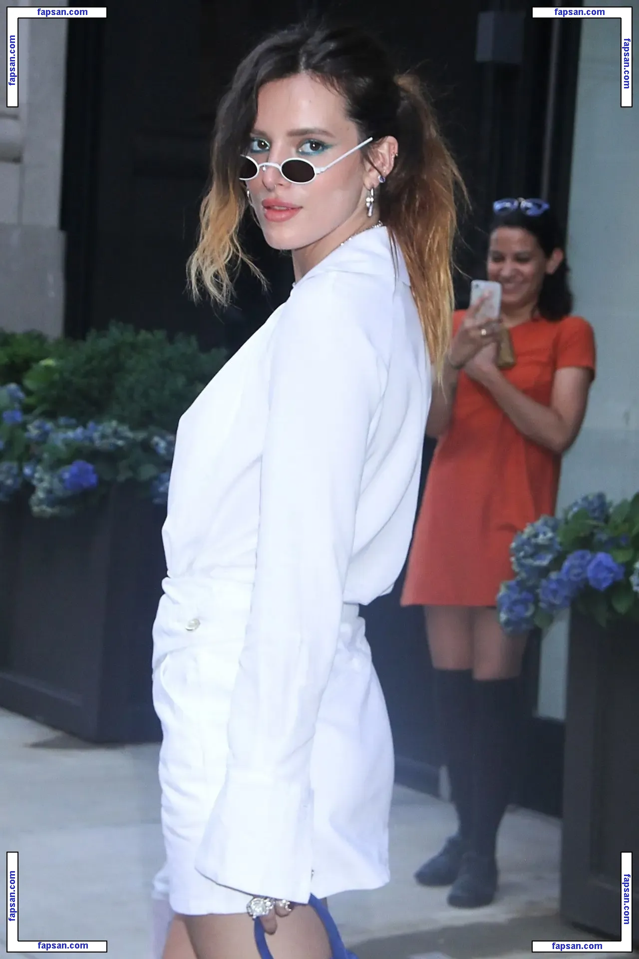 Bella Thorne голая фото #6726 с Онлифанс