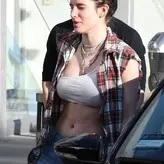 Bella Thorne голая #6379