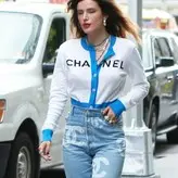 Bella Thorne голая #6600