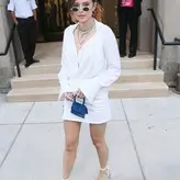 Bella Thorne голая #6683