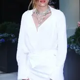Bella Thorne голая #6725