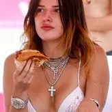 Bella Thorne голая #7065