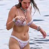 Bella Thorne голая #7100