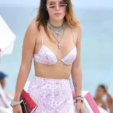 Bella Thorne голая #7141