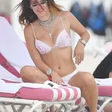 Bella Thorne голая #7154