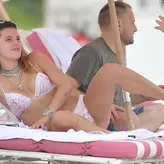 Bella Thorne голая #7156