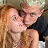 Bella Thorne голая #8545