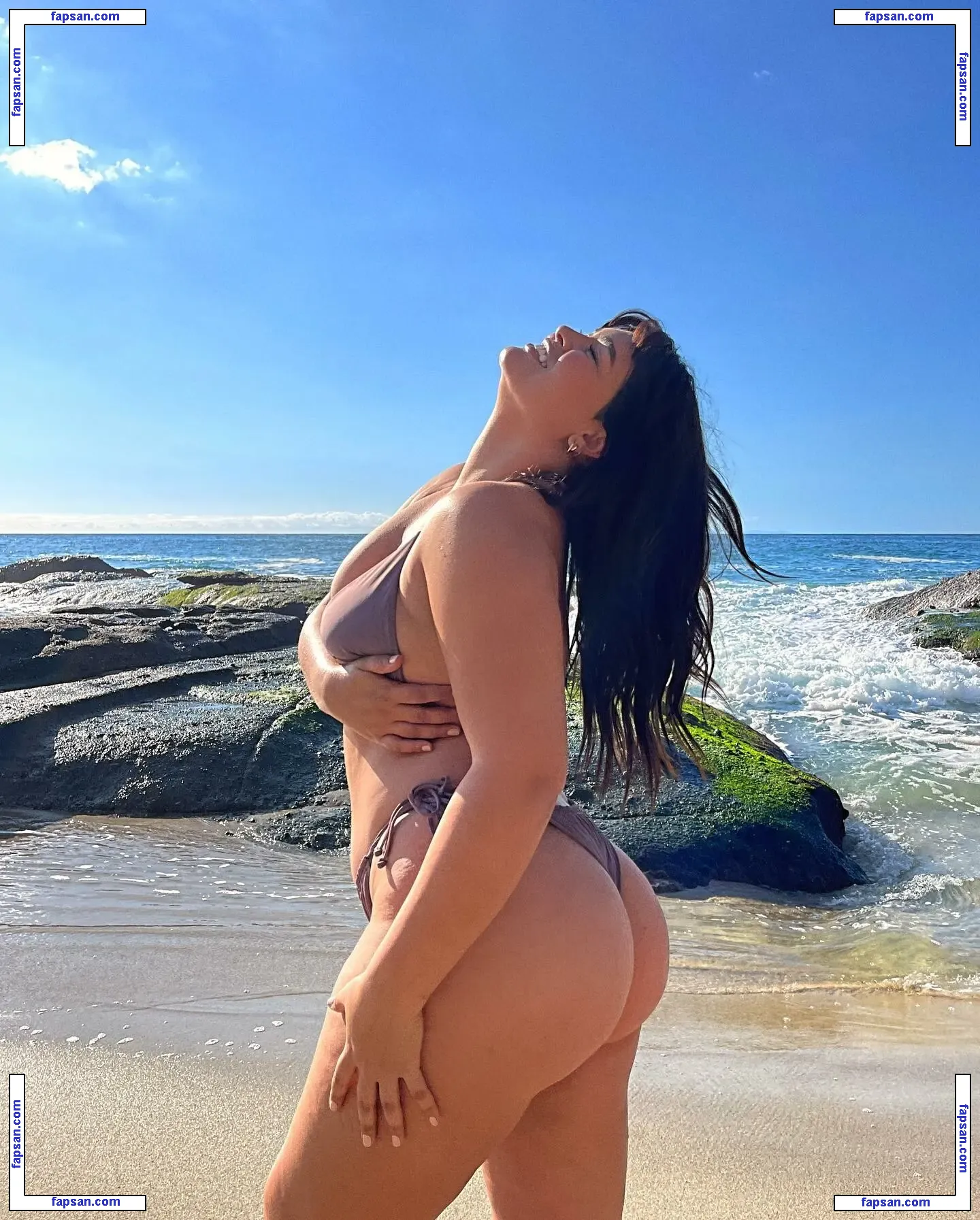 Bellaagolden nude photo #0012 from OnlyFans