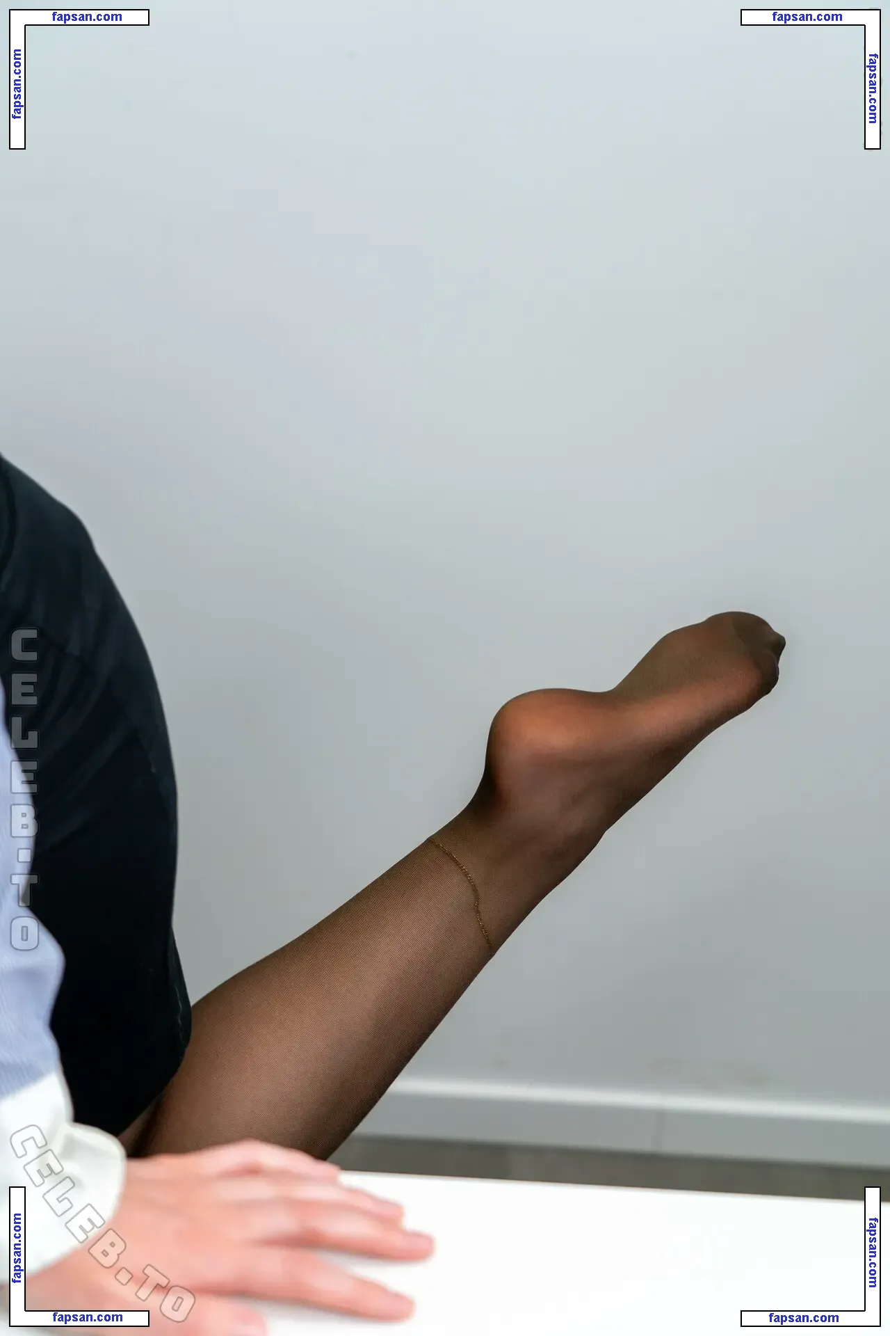 BellaBanane nude photo #0037 from OnlyFans