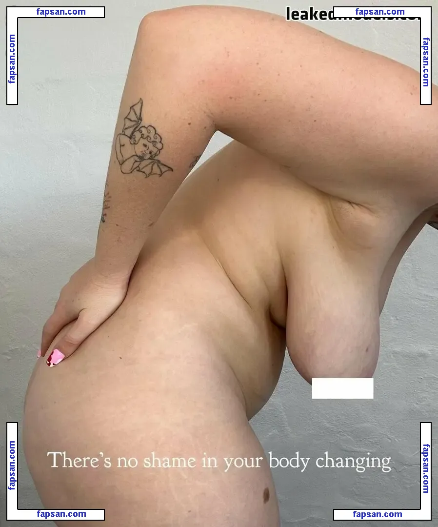 Belladavis nude photo #0004 from OnlyFans