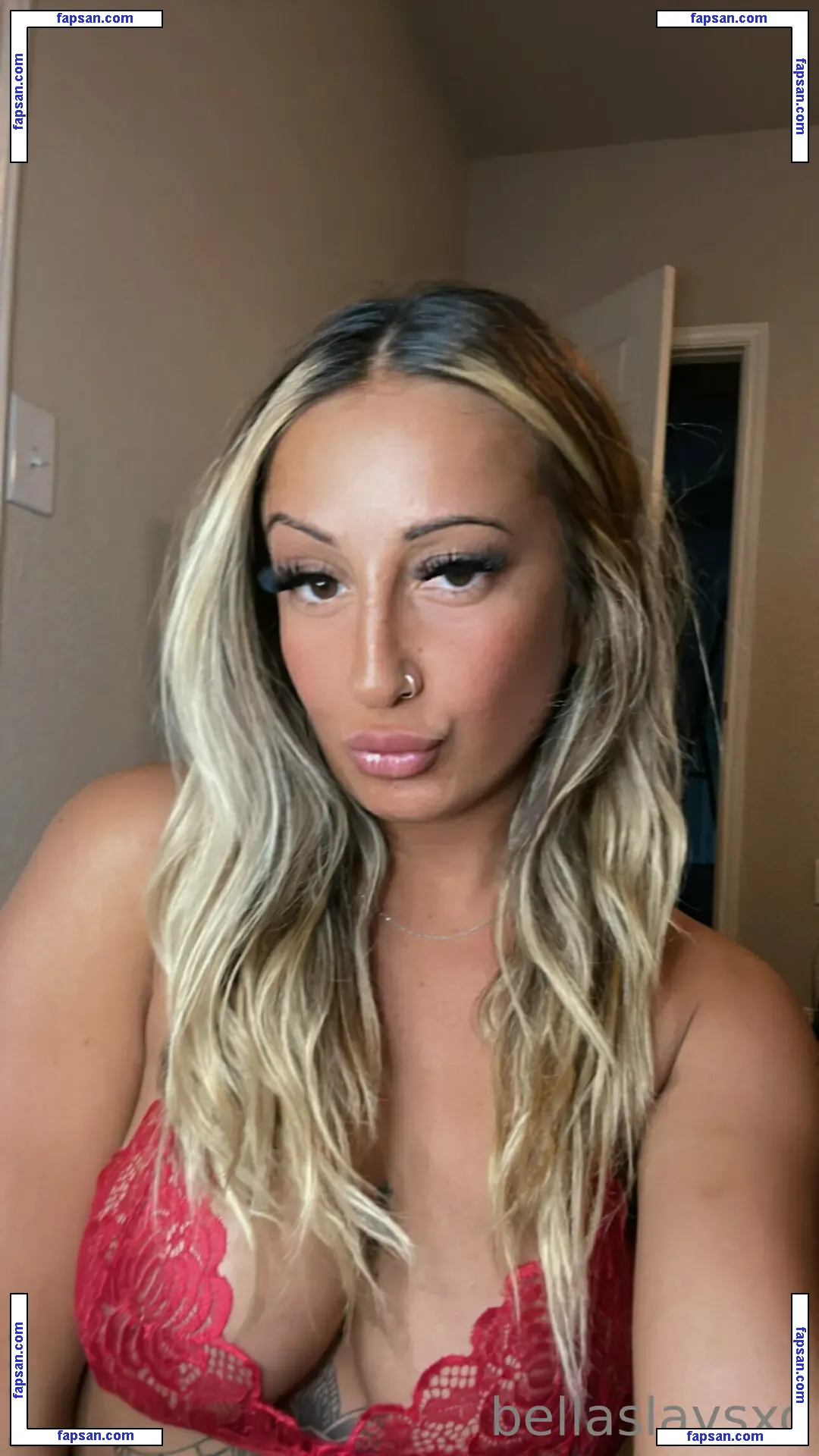 bellaslaysxo nude photo #0018 from OnlyFans