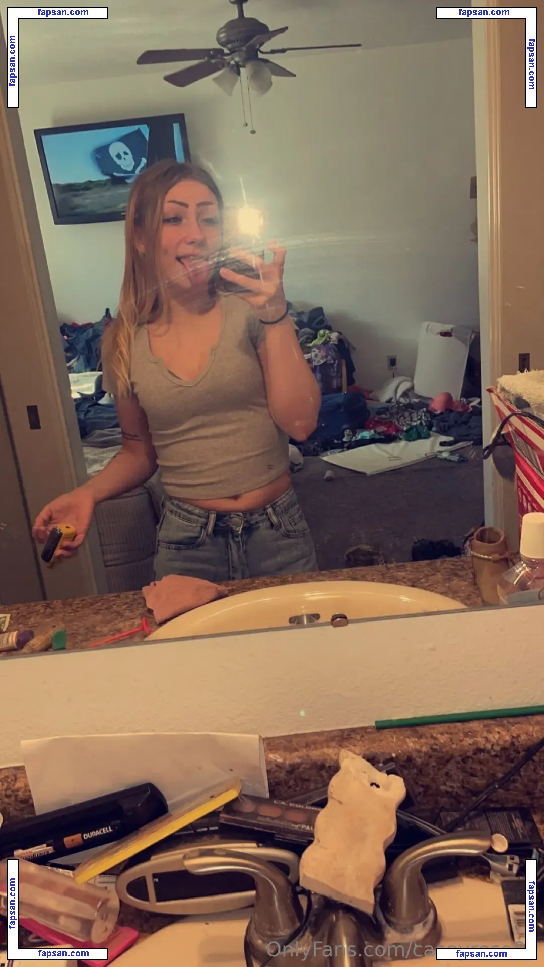 Bellastarr02 nude photo #0002 from OnlyFans