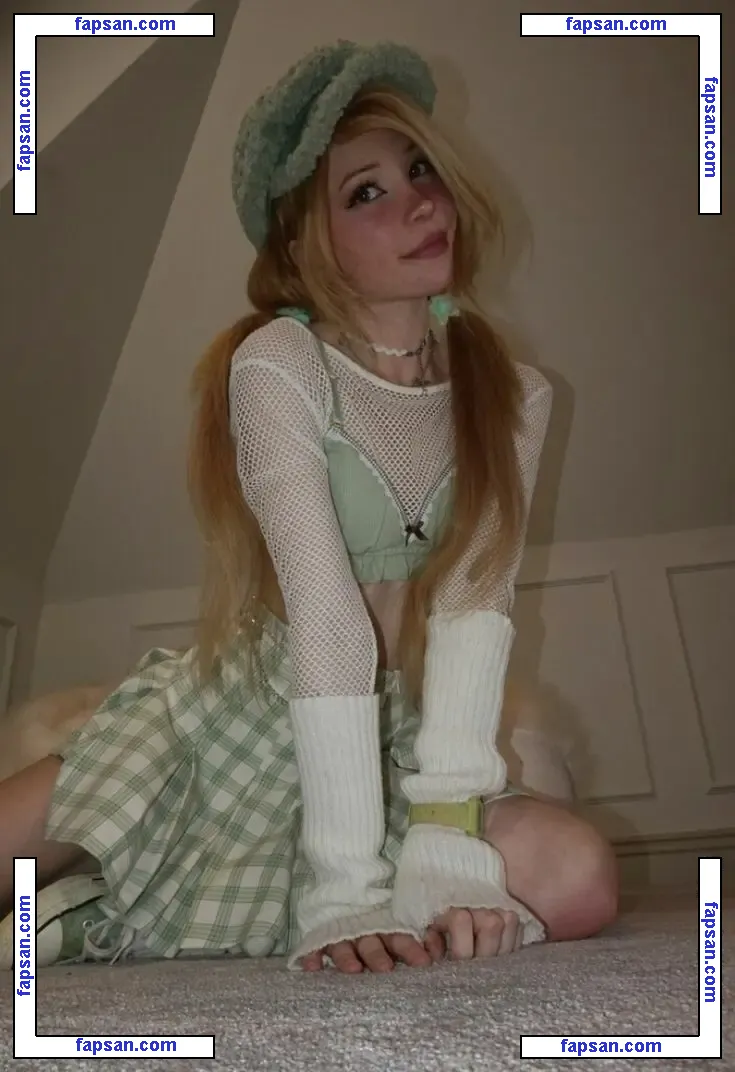 Belle Delphine nude photo #0328 from OnlyFans