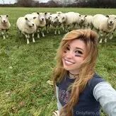 Belle Delphine nude #0090