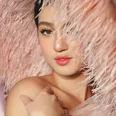 Belle Mariano голая #0007