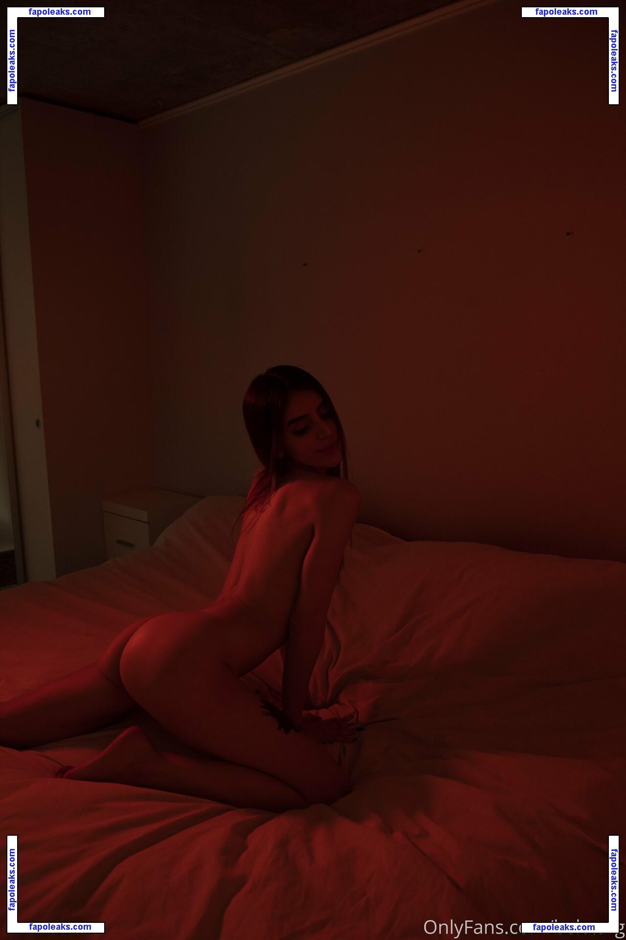 belu.arg / belulucius nude photo #0006 from OnlyFans