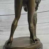 Bend Over голая #0008