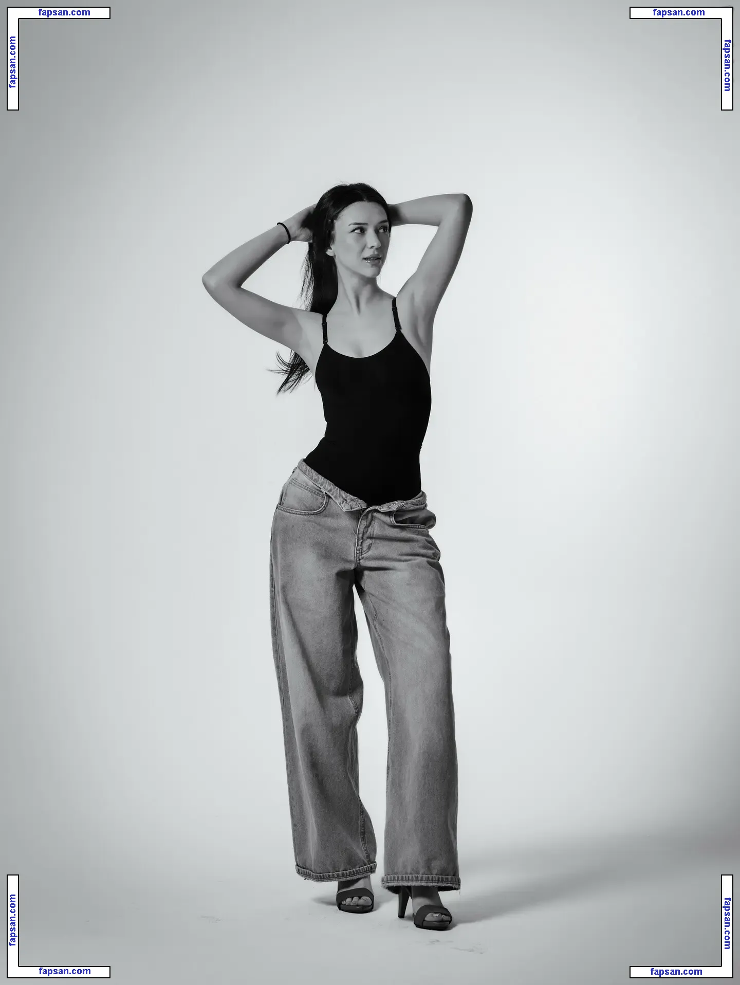 Bengisu Baykal nude photo #0006 from OnlyFans