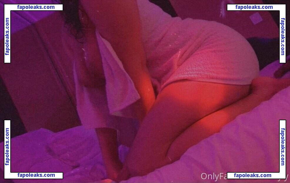 berryly / halleberry nude photo #0022 from OnlyFans