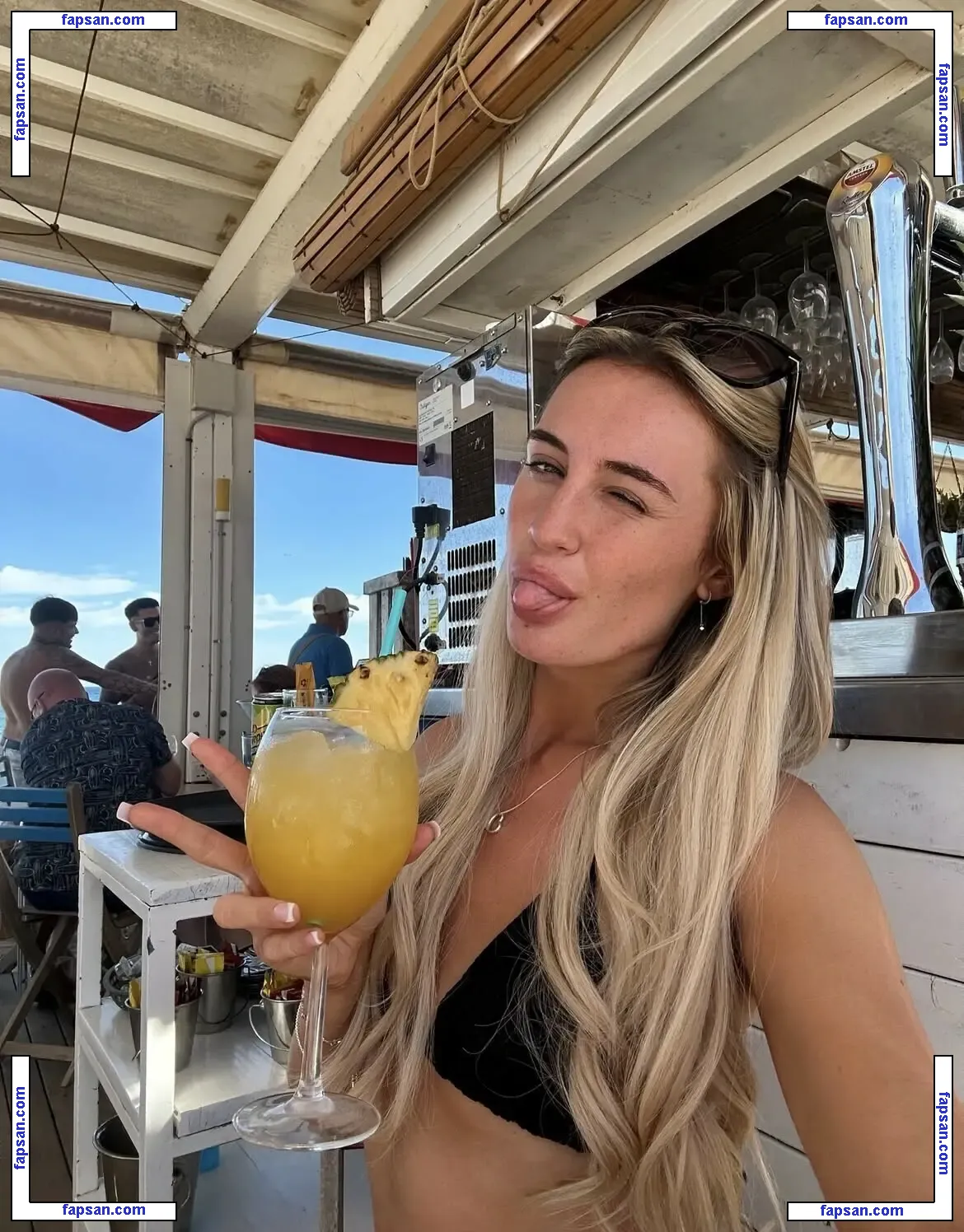 Bethany Webster голая фото #0004 с Онлифанс