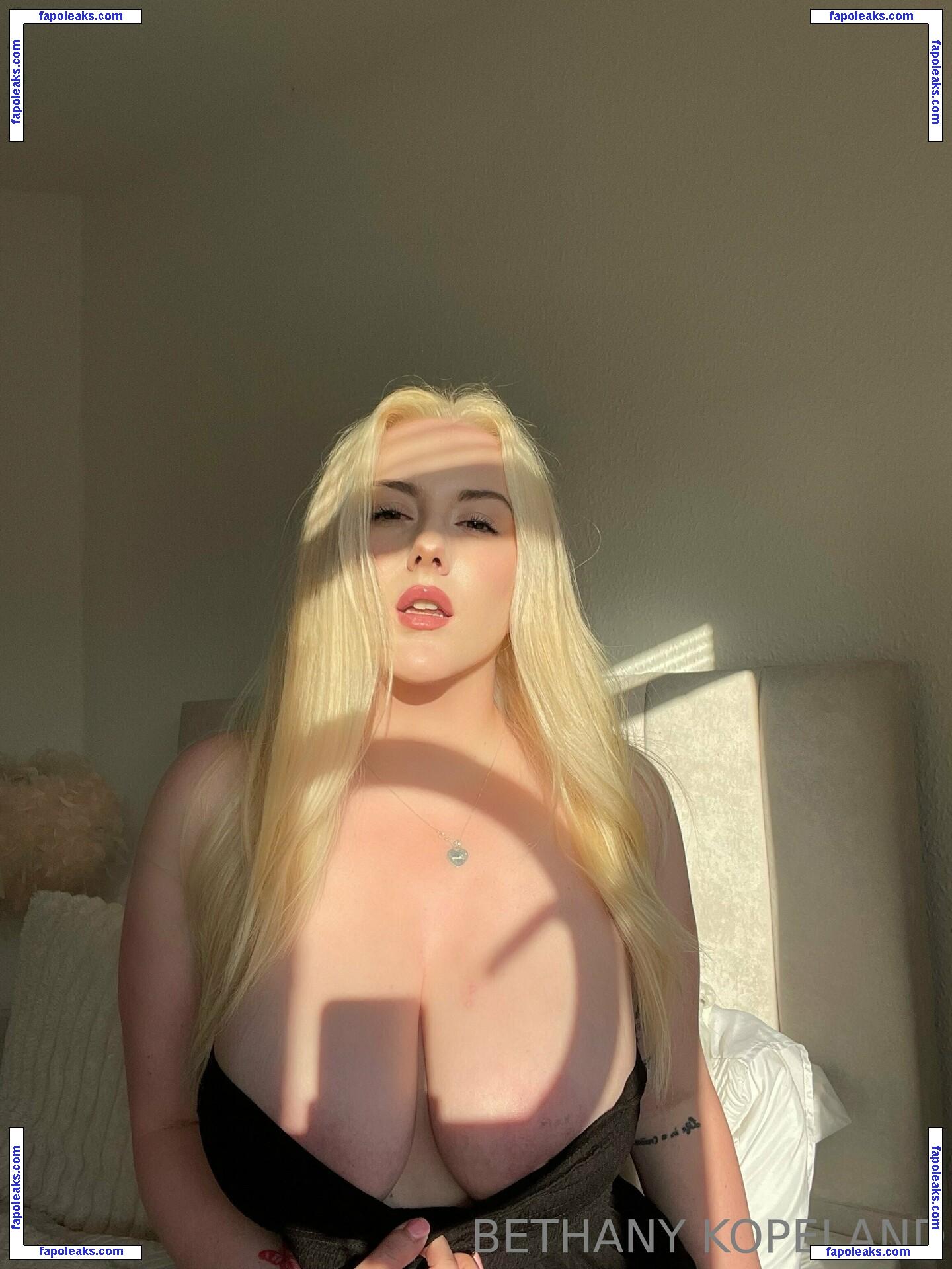 bethanykopeland nude photo #0010 from OnlyFans
