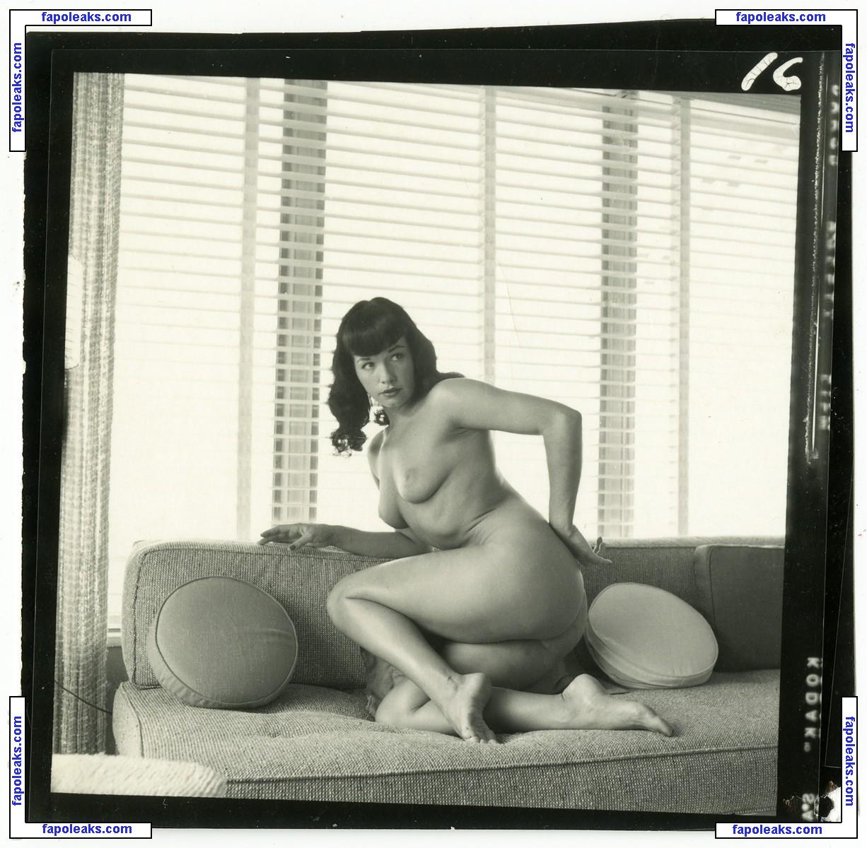 Bettie Page / bettie.page.xo / bettiepage голая фото #0147 с Онлифанс