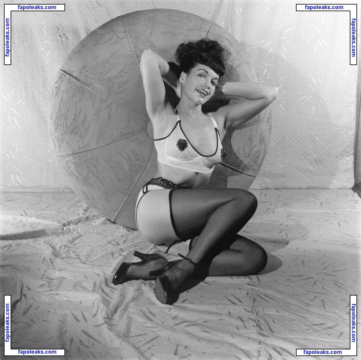 Bettie Page / bettie.page.xo / bettiepage голая фото #0168 с Онлифанс