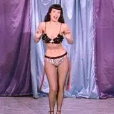 Bettie Page голая #0021