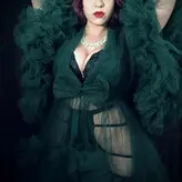 Betty Brash голая #0018