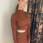 Betty Gilpin голая #0107