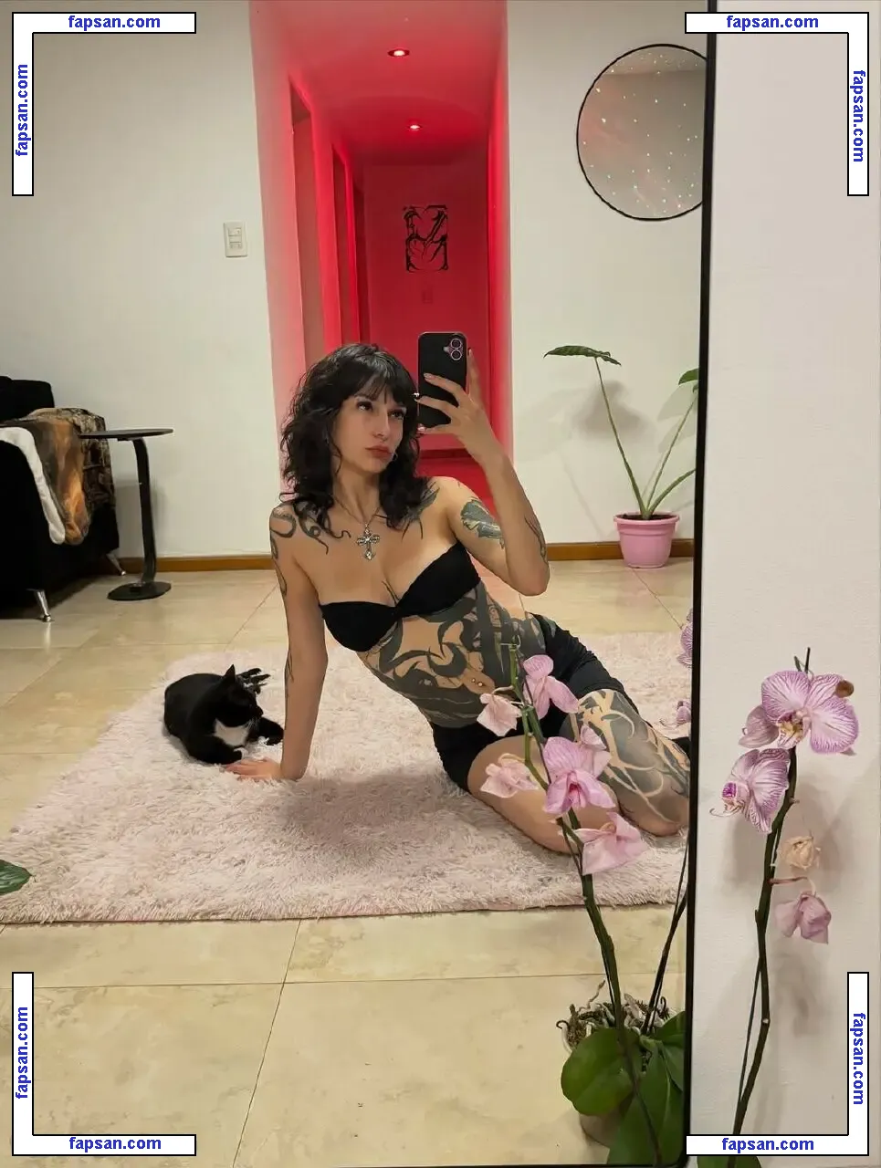 Betül Ekinci голая фото #0008 с Онлифанс