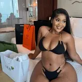 Beverly Tlhako голая #0011