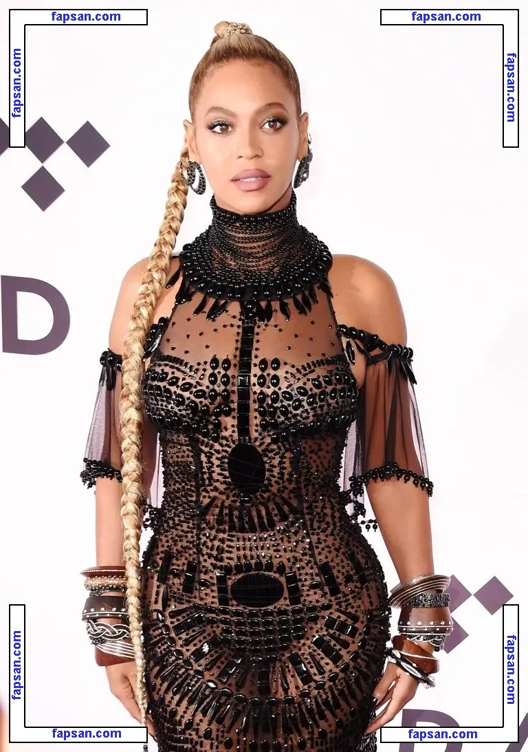 Beyoncé Knowles nude photo #0033 from OnlyFans