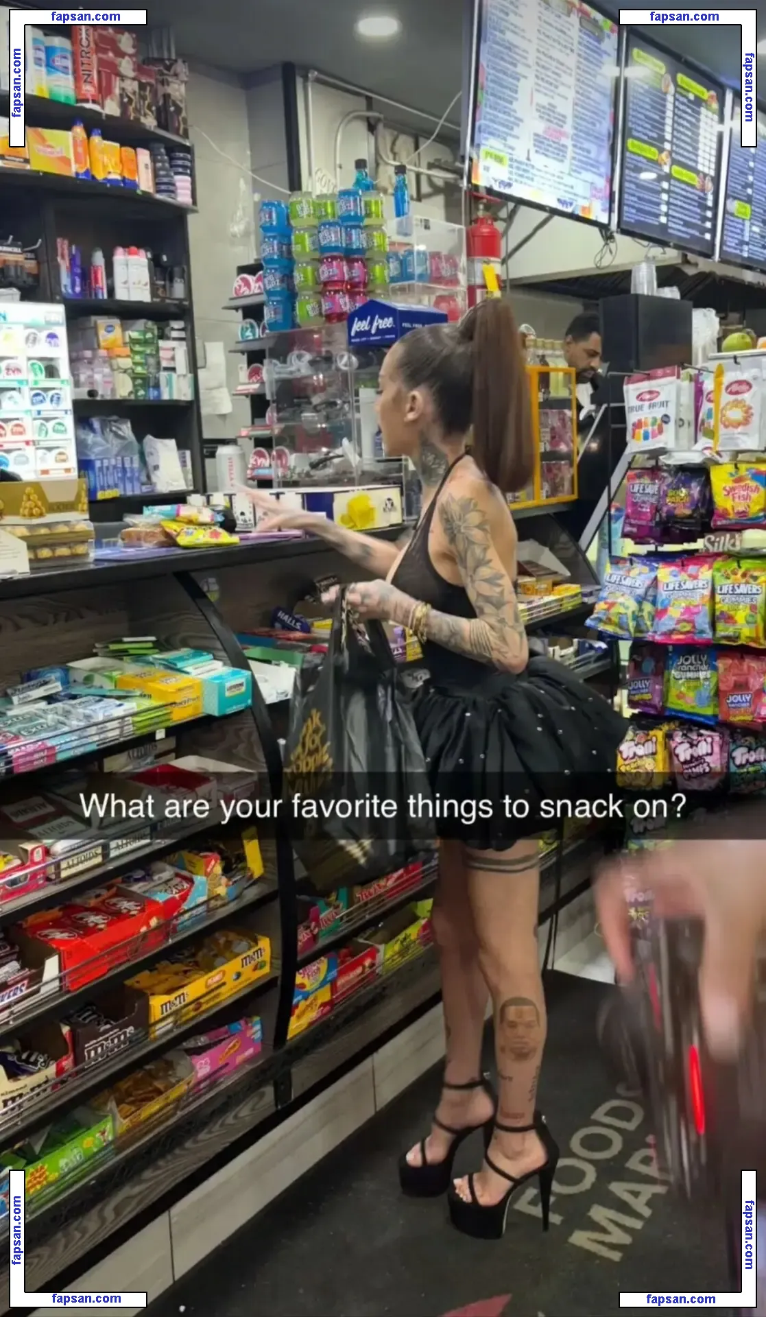 Bhad Bhabie nude photo #0332 from OnlyFans