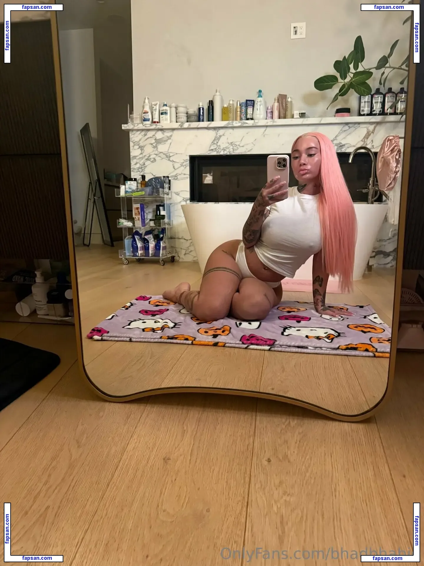 Bhad Bhabie nude photo #0374 from OnlyFans